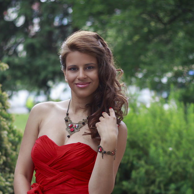 абитуриентски бал