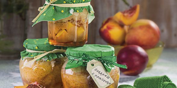 Сладкиш с праскови в бурканче