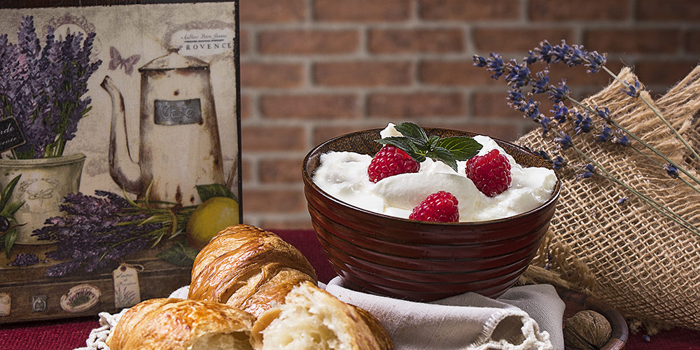 кисело мляко Рикас